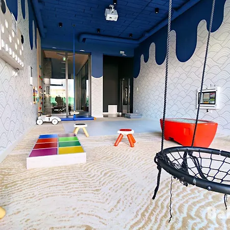 Balticon Polanki Aqua Parking Inclusive アパートホテル