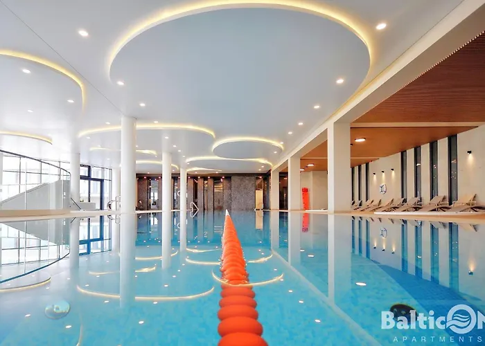 Balticon Polanki Aqua Parking Inclusive מלון דירות קולובז'ג